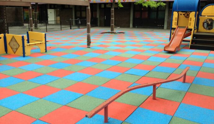 Lakeland Safety Surfacing-About us Lakeland Safety Surfacing-About us
