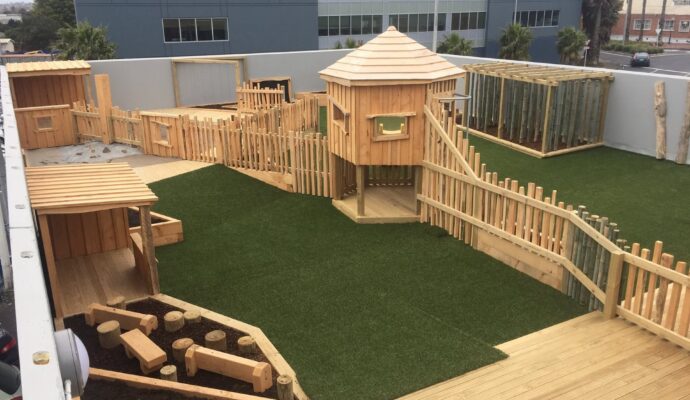 Lakeland Safety Surfacing-Synthetic Turf Lakeland Safety Surfacing-Synthetic Turf